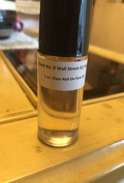Bond no 9 Wallstreet perfume oil 1.oz