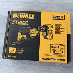 ATOMIC 20V MAX Cordless Brushless Oscillating Multi Tool with (1) 20V 2.0Ah Battery and Charger