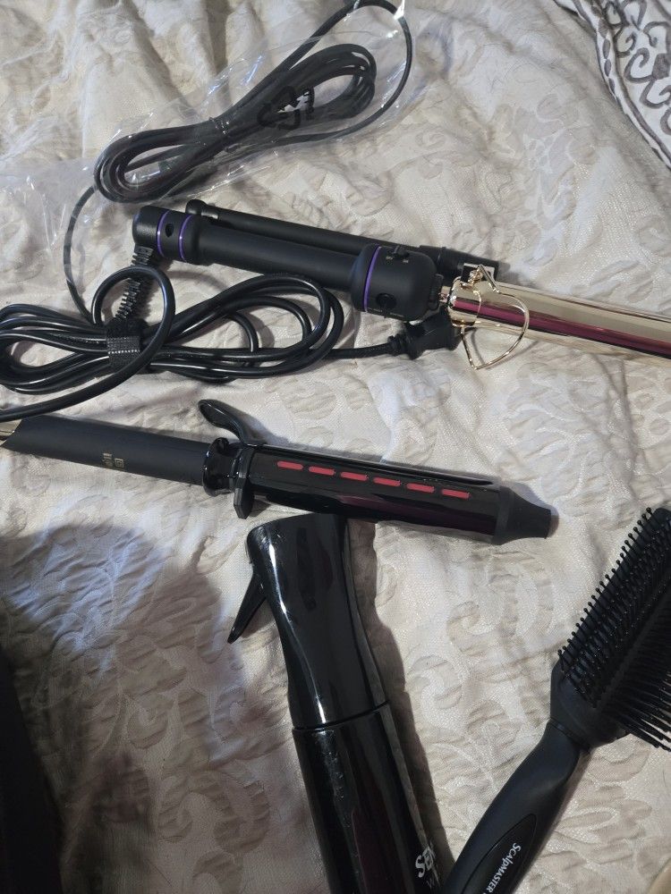 Aveda Hair Dressers Professional Equipment