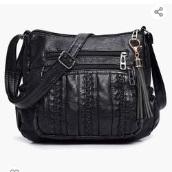 ELDA PURSE/ HANDBAG/ POCKETBOOK. SOFT PU LEATHER