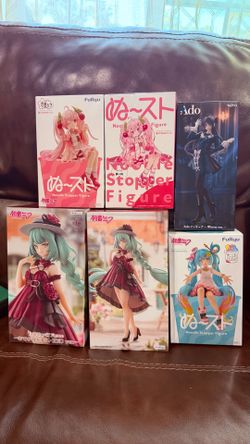 Hatsune Miku and Ado figures for sale