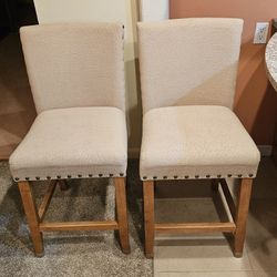 Set Of 2 Stools