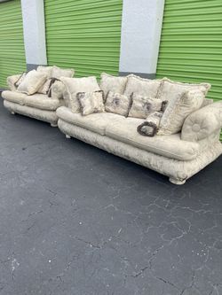 upholstered furniture set