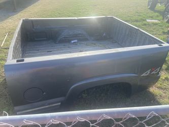 Pickup Bed & Bumper