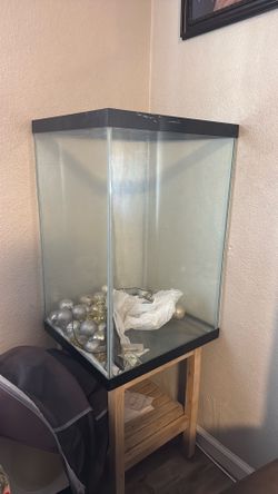 50 Gallon tall fish tank
