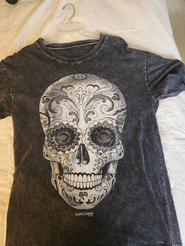 Los Cabos Skull Tshirt NEW XL