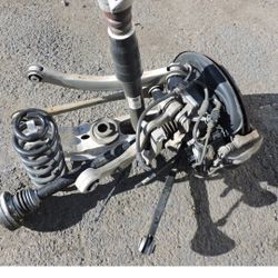 Audi Q7 2017 Rear Suspension 