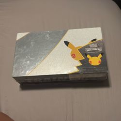 Pokémon Celebrations Ultra Premium Collection 