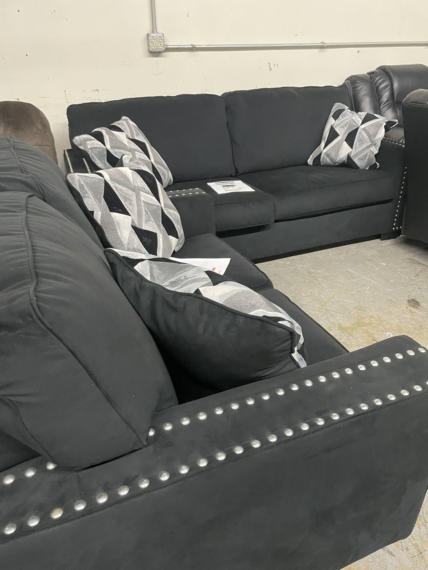 Black Studded Sofa Love Set
