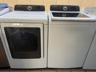 SAMSUNG- BEAUTIFUL SET WASHER AND DRYER GAS IN EXCELLENT CONDITION