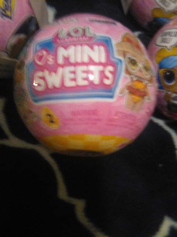 LOL Mini Sweets