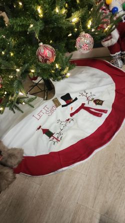 Snowman Skirt Tree