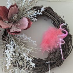 Handmade Grapevine Wreath With Flamingo 🦩