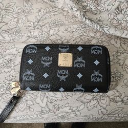 Mcm Wallet 