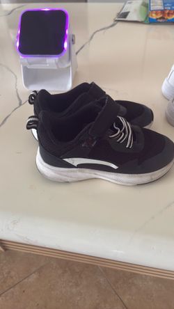 Toodler shoes