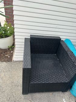 Black Wicker Outdoor Patio Chair