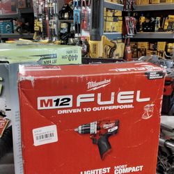 MILWAUKEE M12 FUEL 1/2" HAMMER DRILL/DRIVER (TOOL ONLY)