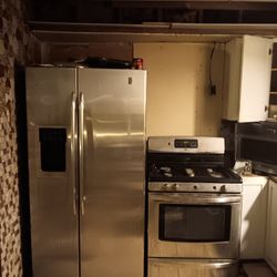 GE FRIDGE and KENMORE 5 BURNER STOVE CONVECTION OVEN