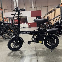 Folding electric bicycle