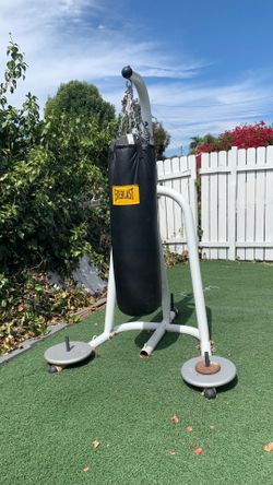 Boxing bag with stand