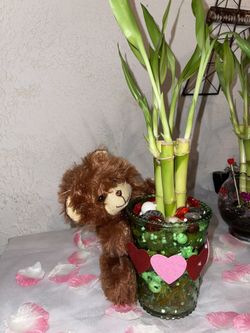 VALENTINES ARRANGEMENTS 