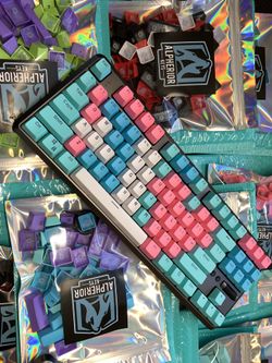 Aphrodite Mechanical Keyboard with Flaretech Switches