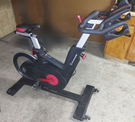 Tomahawk/matrix indoor exercise bike