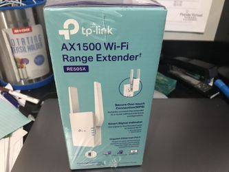 Brand New TP-LINK AX1500 RE505X 1500 Mbps Wi-Fi Dual Band Range Extender