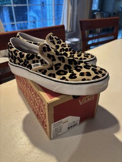 Leopard Vans