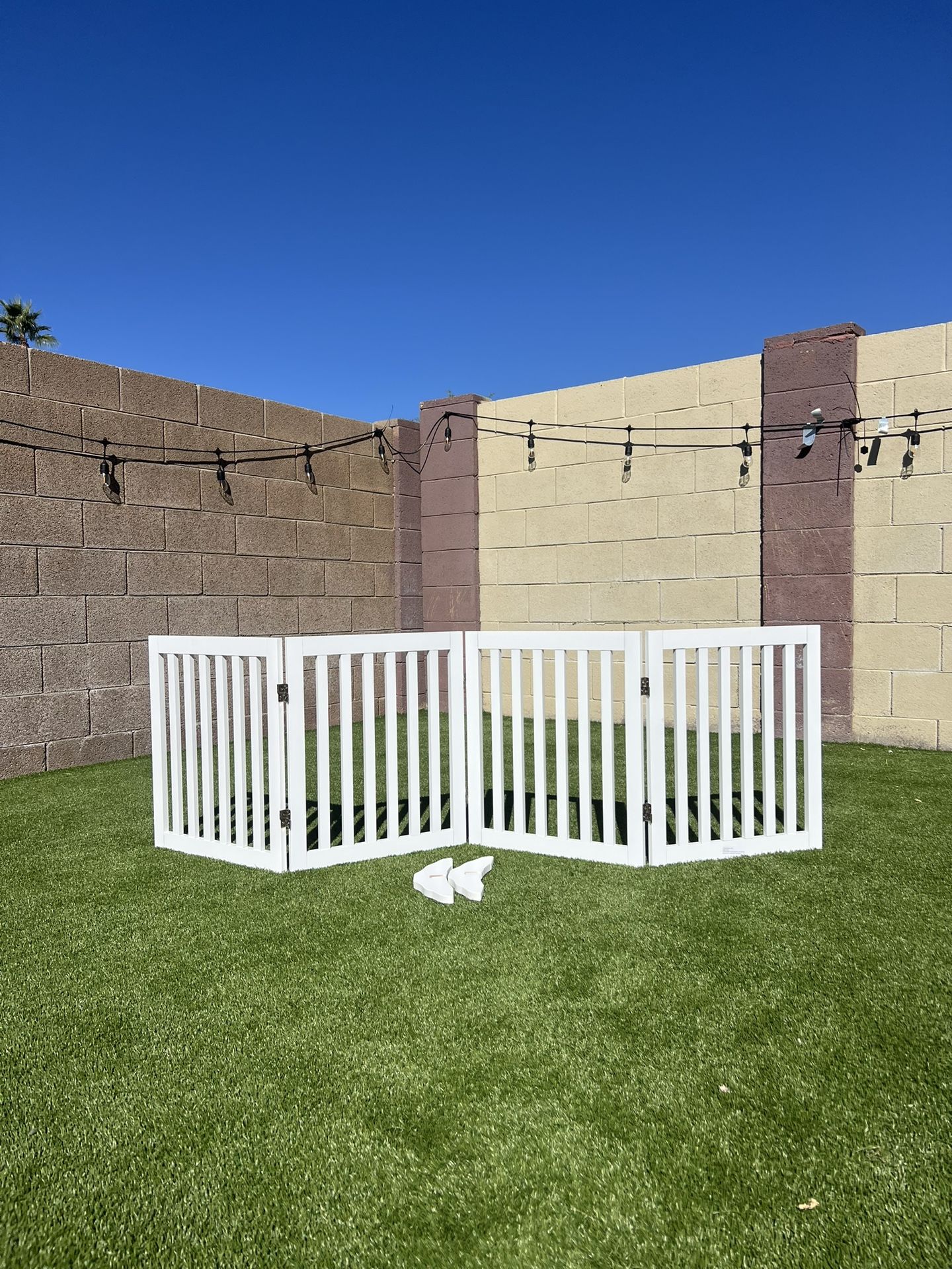 Unipaws 4 Panel Freestanding Pet Gate (35th Ave & Bell Rd)