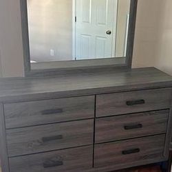 Brand New Dresser With Mirror Are Available 