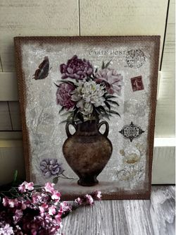 10x12” wall hanging with a vase of flowers