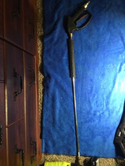 Pressure washer guns!! Only 20 Each tomorrow 👍🏽👍🏽💥💥. Many sizes