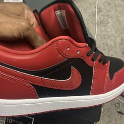 J’s Men 10 1/2 $85
