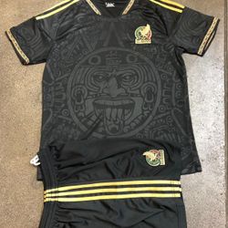 Uniformes Fútbol/ Uniforms Soccer