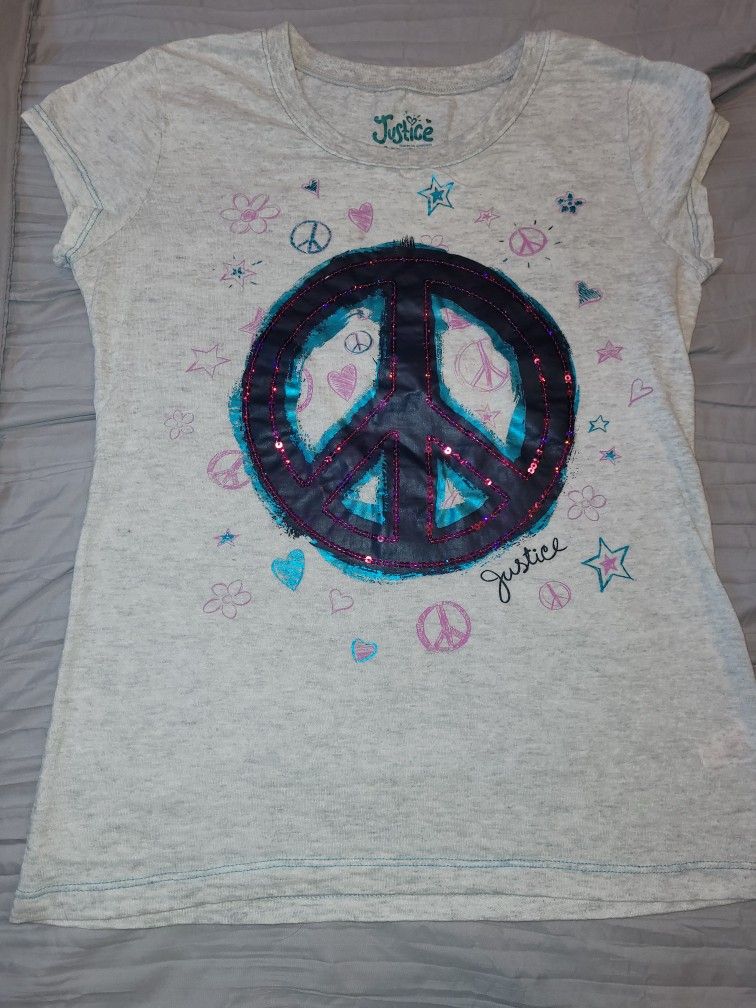 Girls 14 Gray Peace Themed T-Shirt