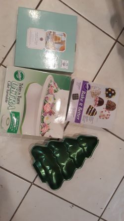 Cake Stands And Accessories