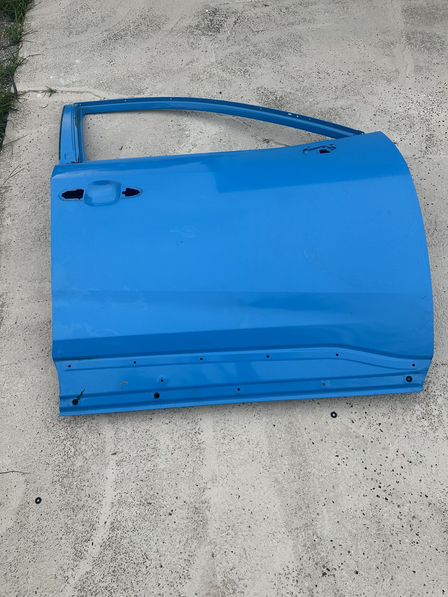 Toyota RAV4 2023-2024 passenger door OEM