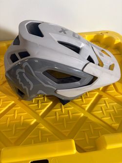 Fox Speedframe helmet