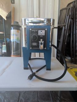 Cress A4HKT Electric Ceramic Kiln 115V w/ Kiln Sitter & Stand