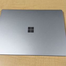 Microsoft Surface Laptop 4