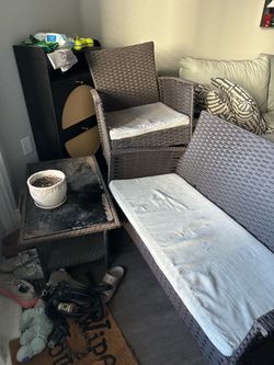 Moving sale