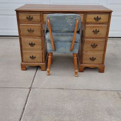Sewing Desk With Chair