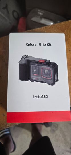 Insta360 Explorer grip