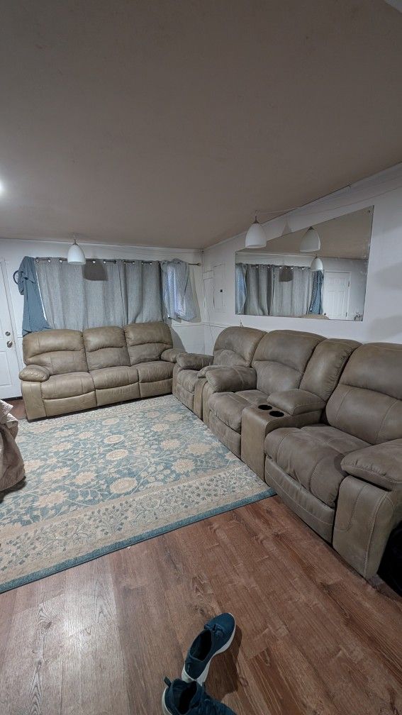 Reclining Sofa Set