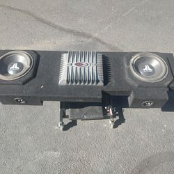2x 10" JL Audio W3 sub woofers plus 900 watt Rockford Fosgate amp