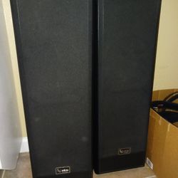 Infinity Speakers & Subwoofer