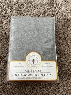 Burt’s Bee’s Crib Skirt 