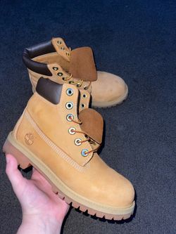 Size 4 timberland boots