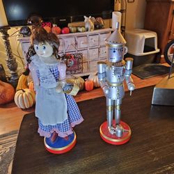 Wizard Of Oz Nutcrackers 